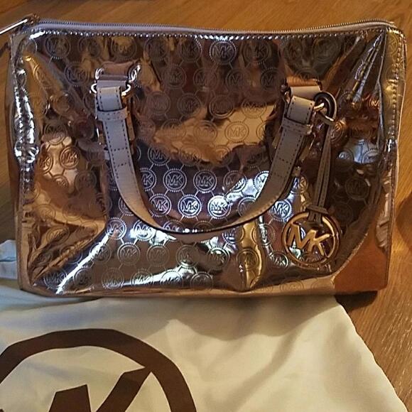 Michael Kors rose gold Grayson Satchel - Picture 2 of 3